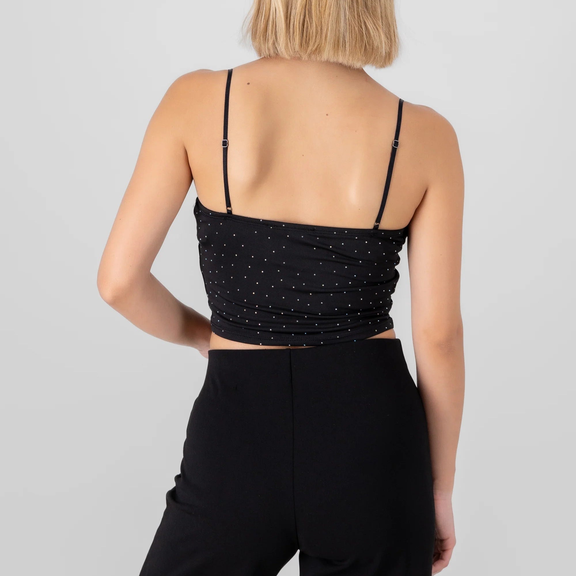 TOP CROP CON COPPE MINI BORCHIETTE