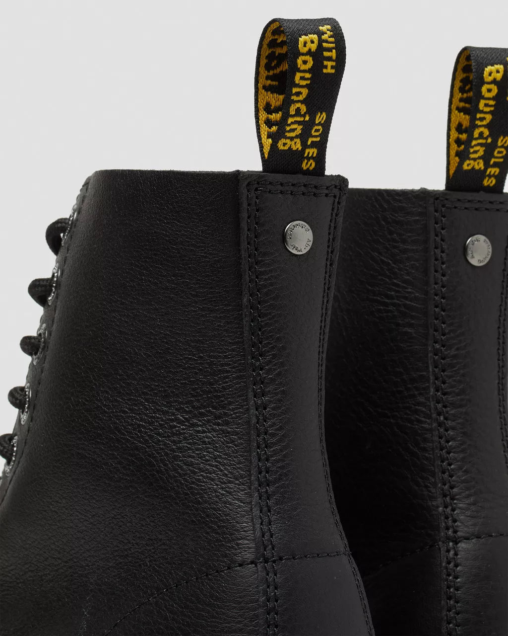 ANFIBIO DR MARTENS 1460 PASCAL MAX BLACK PISA
