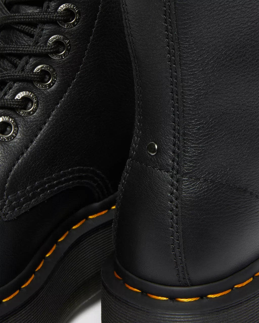 ANFIBIO DR MARTENS MAX PISA BLACK