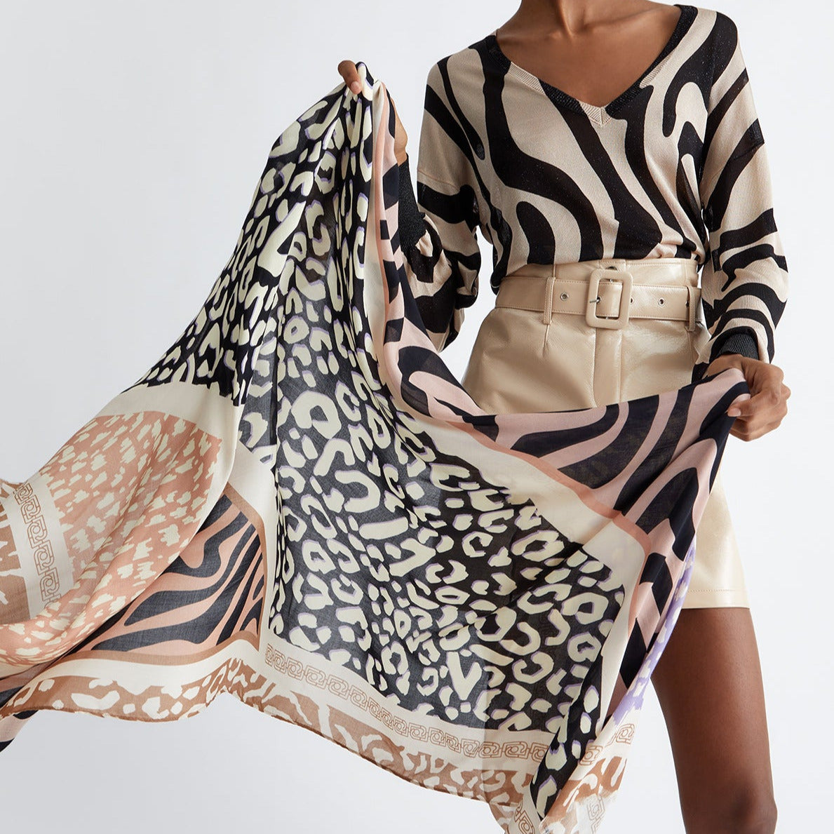 STOLA LIUJO FUNKY ANIMALIER 90X180