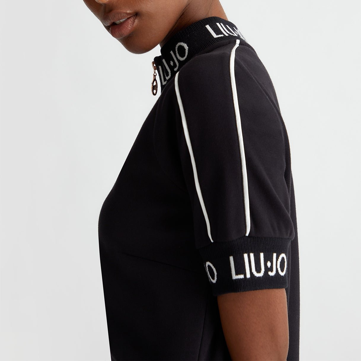 ABITO LIUJO MEZZAZIP LUNGO SPACCO RETRO