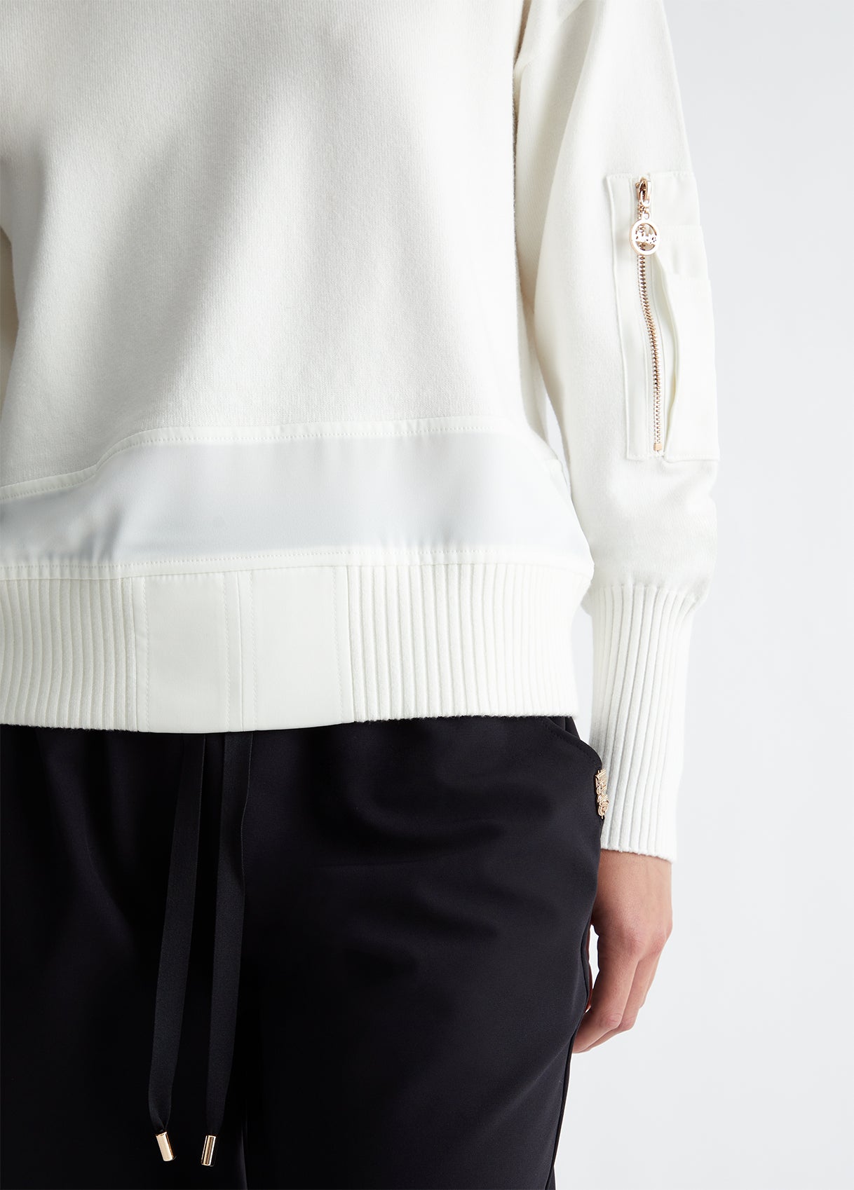 MAGLIA LIUJO GIROCOLLO INSERTI RASO FIT BOMBER