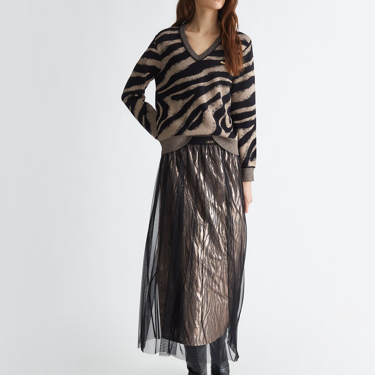 MAGLIA LIUJO SCOLLO V IN LUREX ZEBRA