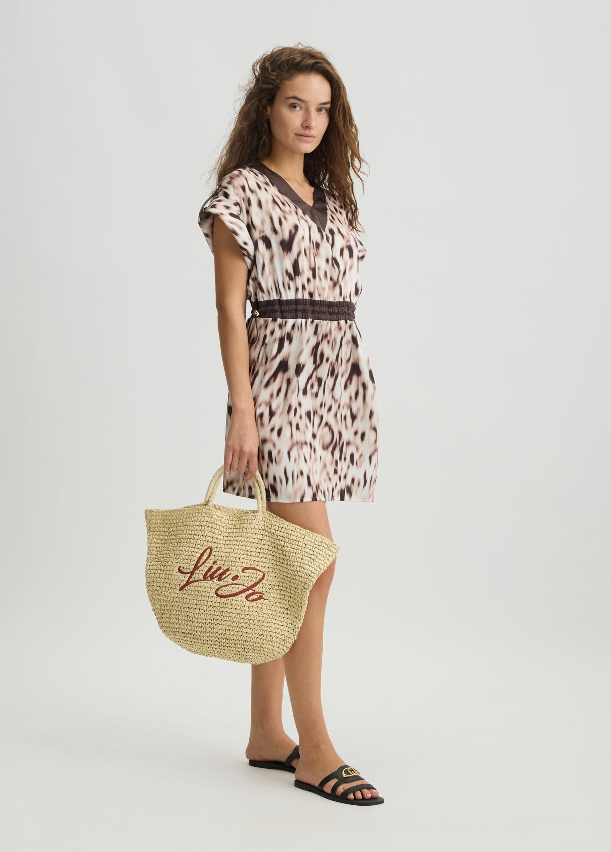 ABITO LIUJO TS NAVETTA