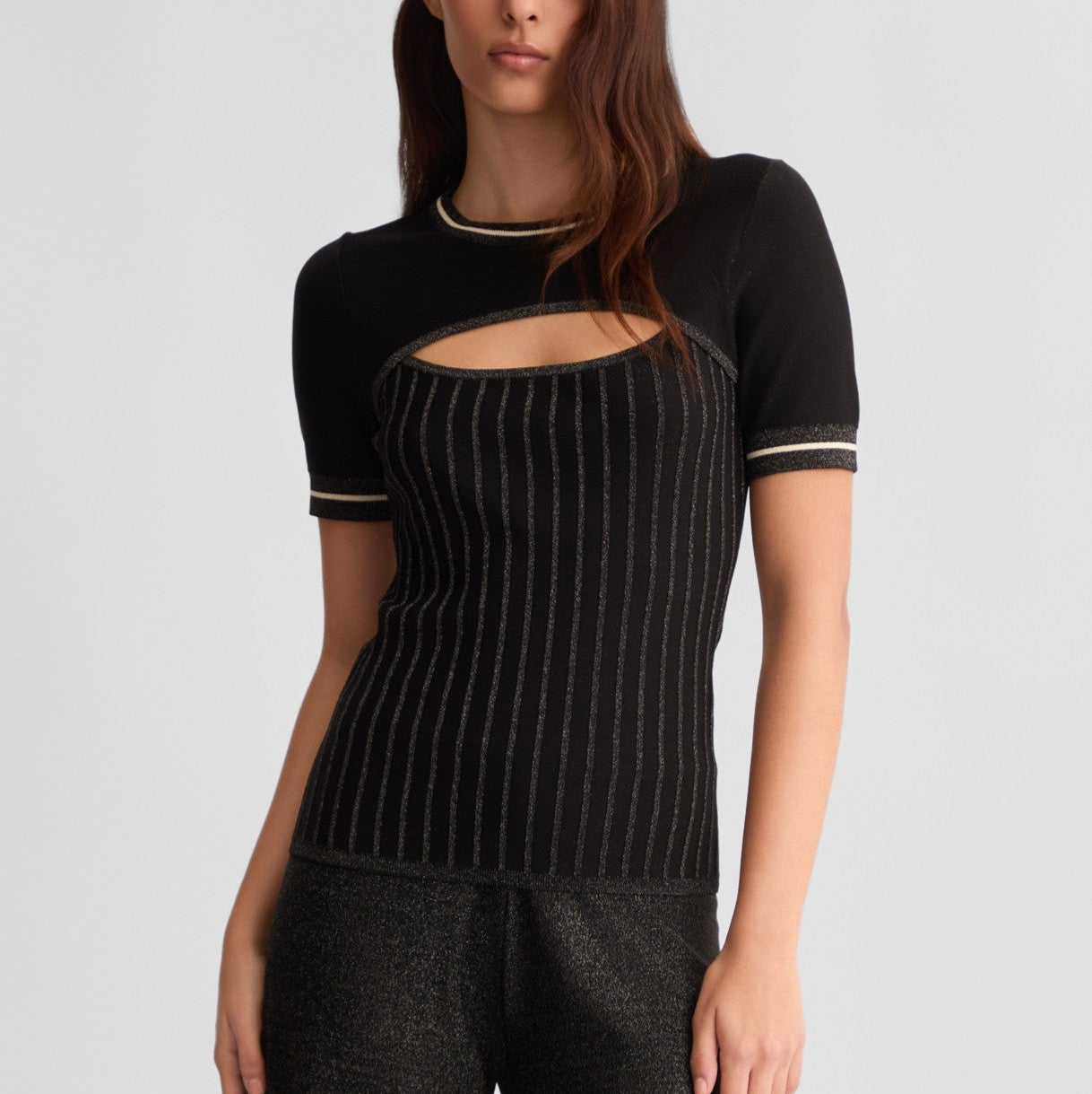 MAGLIA LIUJO SCOLLO FORATO MC LUREX