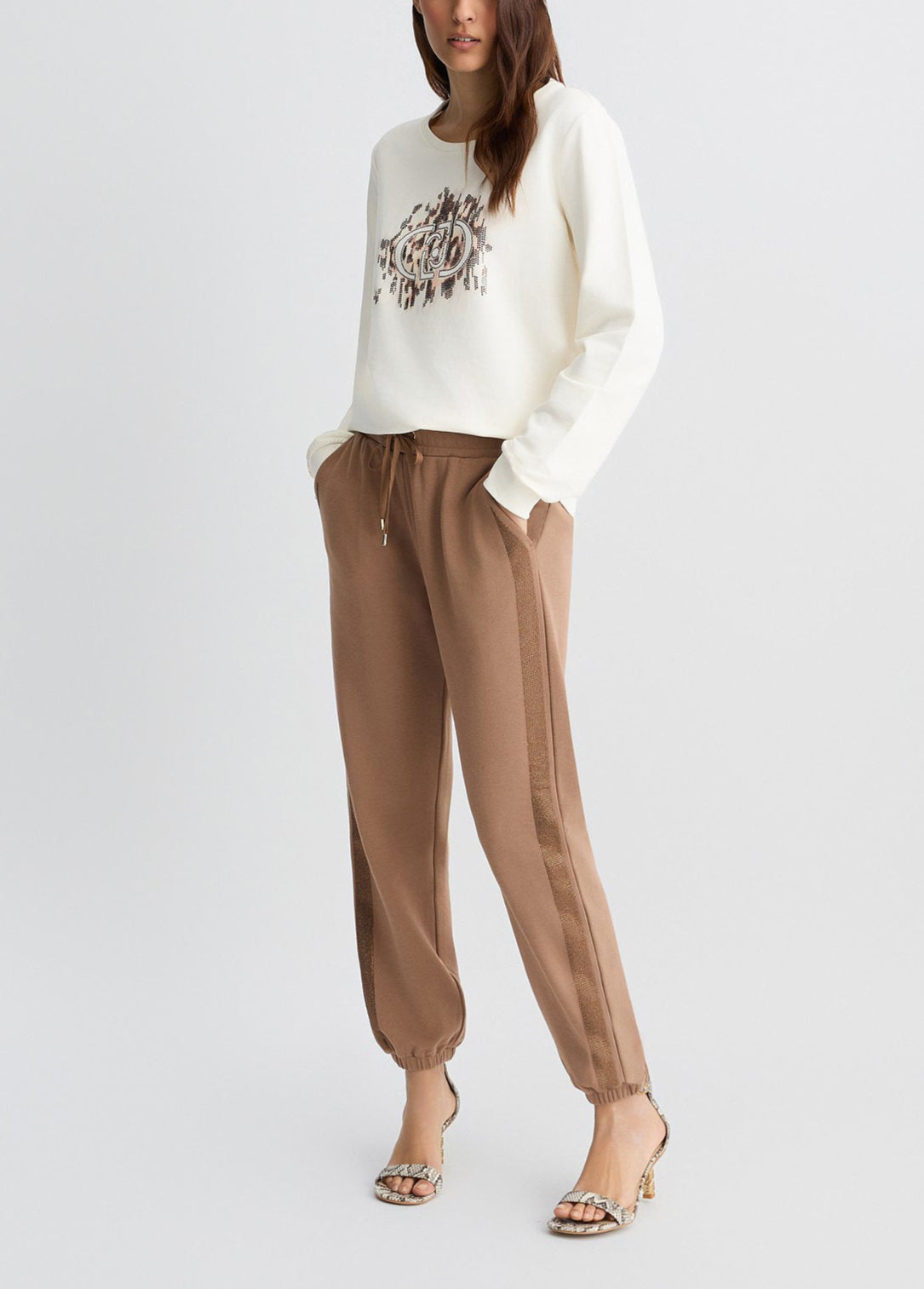 FELPA LIUJO CHIUSA GIROCOLLO