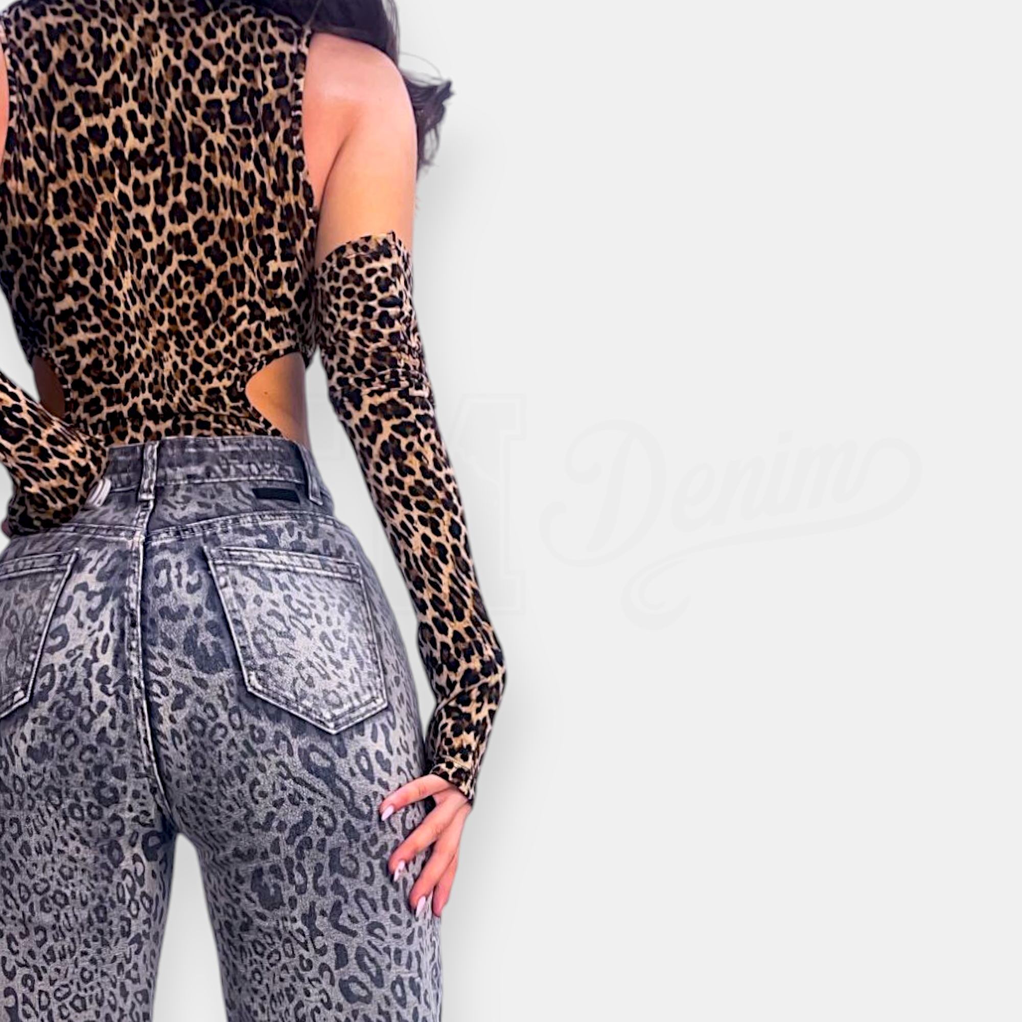 JEANS SEM ANIMA WIDE LEG FANTASIA ANIMALIER