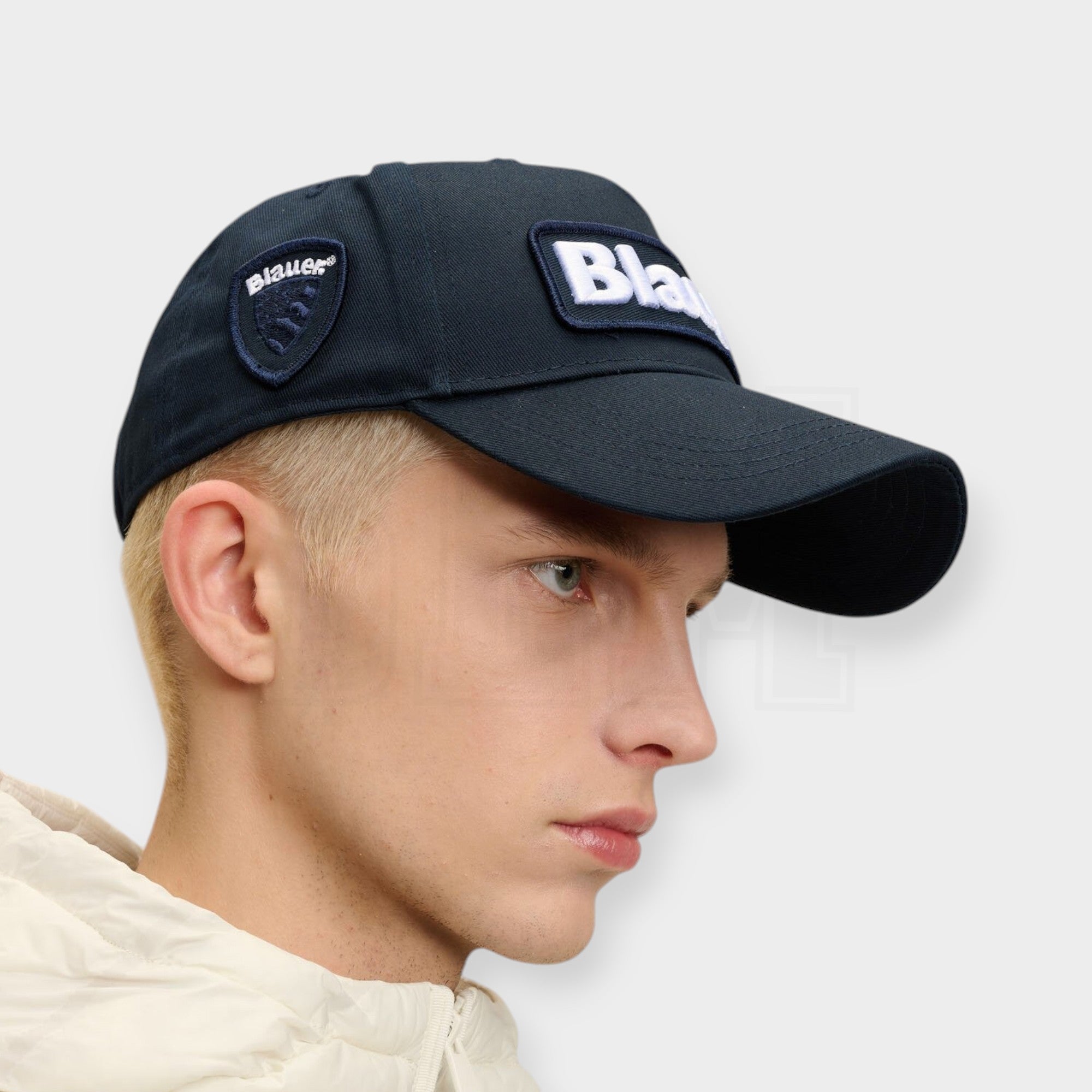 CAPPELLO BLAUER VOGEL CON VISIERA