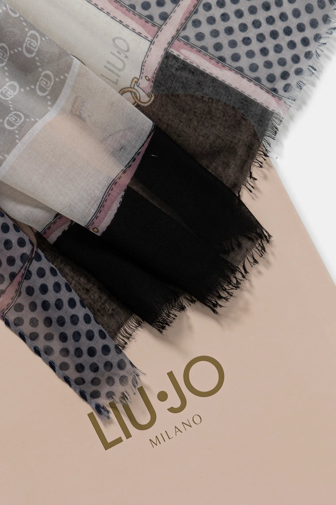 STOLA LIUJO S.VALENTINO 70X180