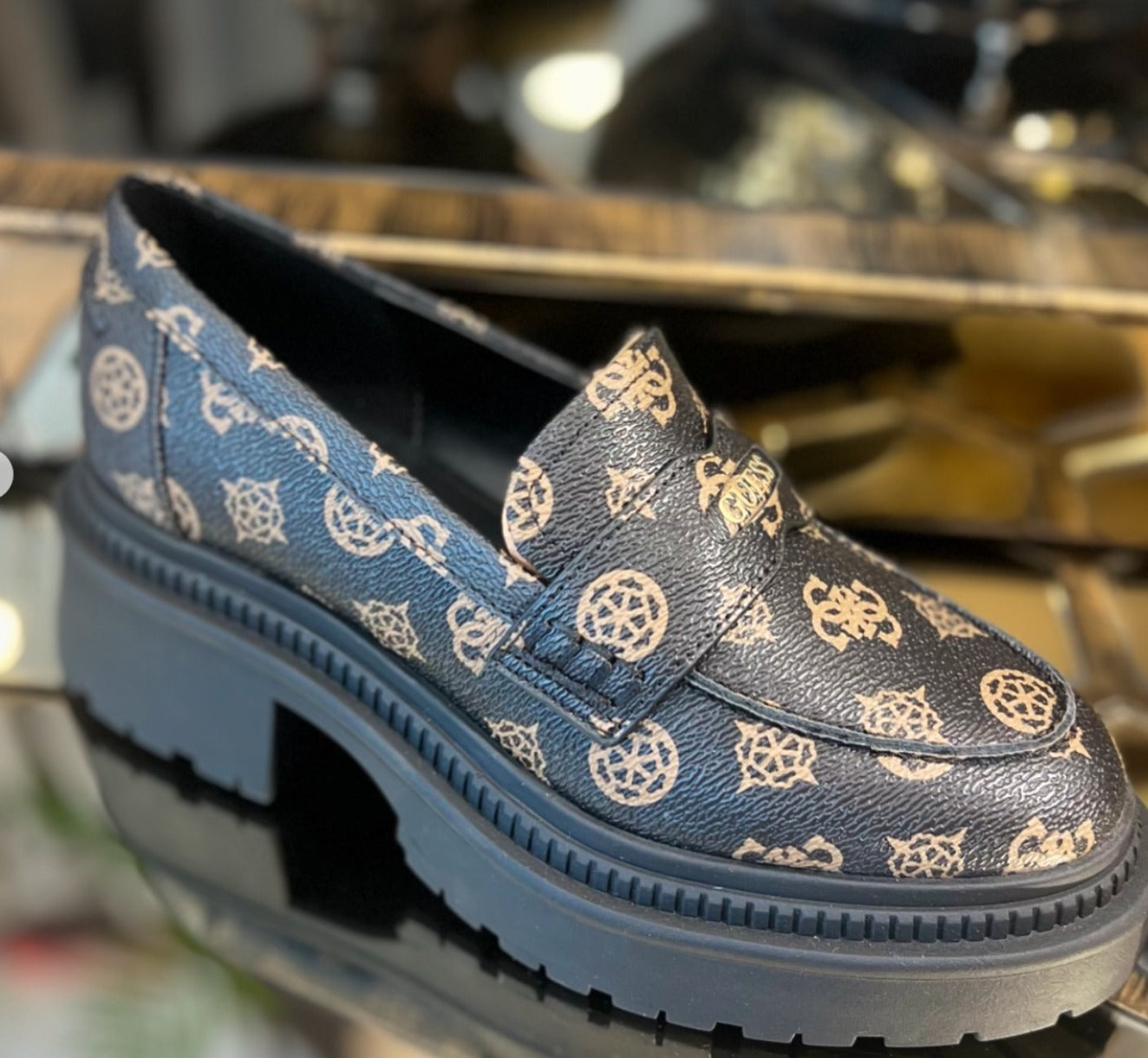 MOCASSINO GUESS FINDA 2 PELLE BROWN