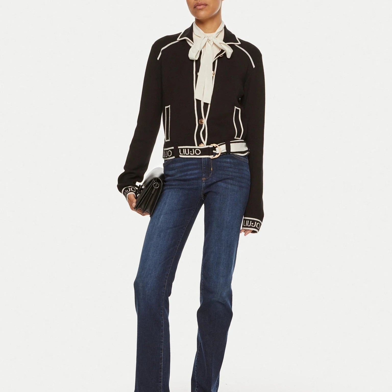 CARDIGAN LIUJO IN MAGLIA CON BOTTONI E COLLETTO CHAN