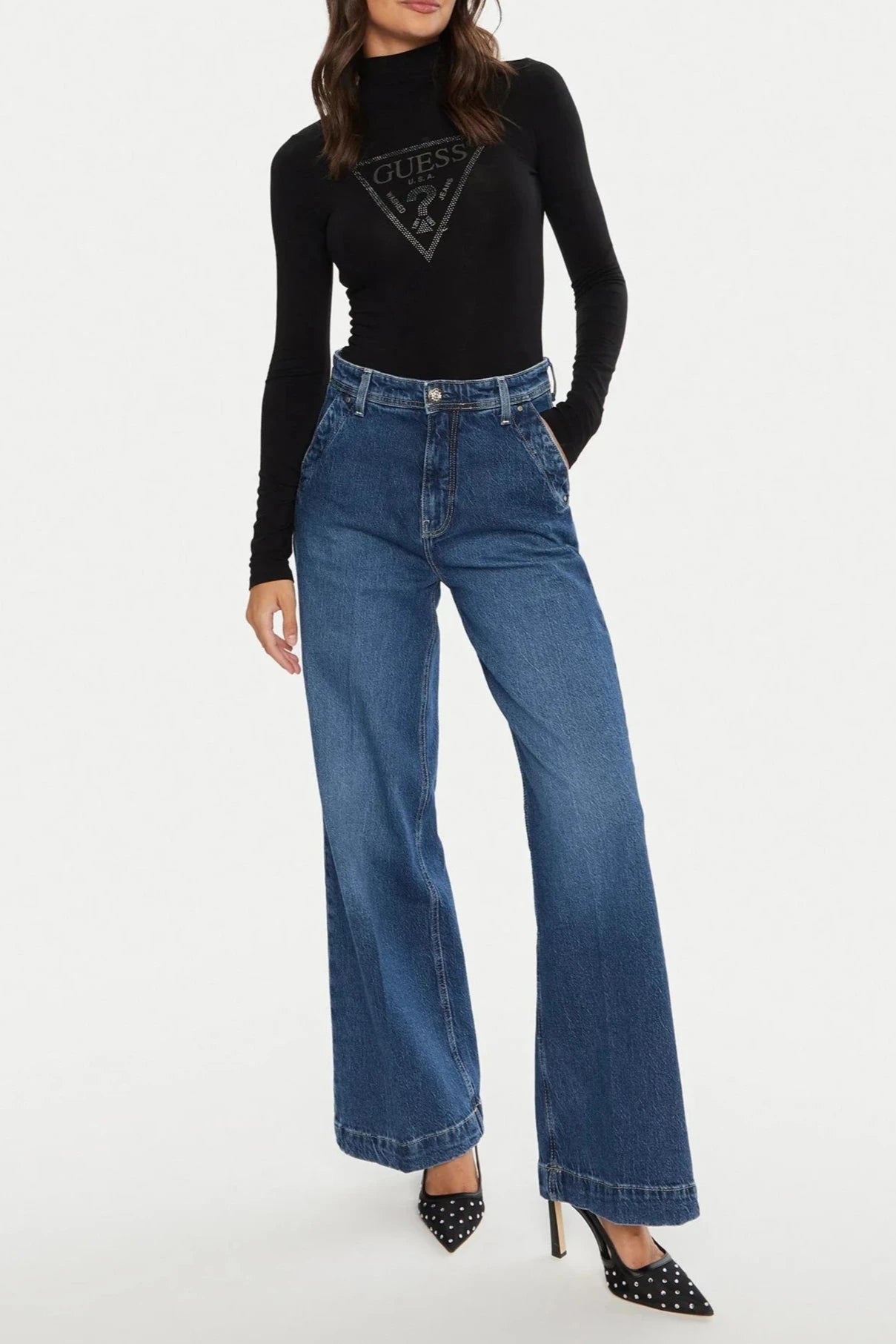 BODY GUESS EVELYN LOGO BODY