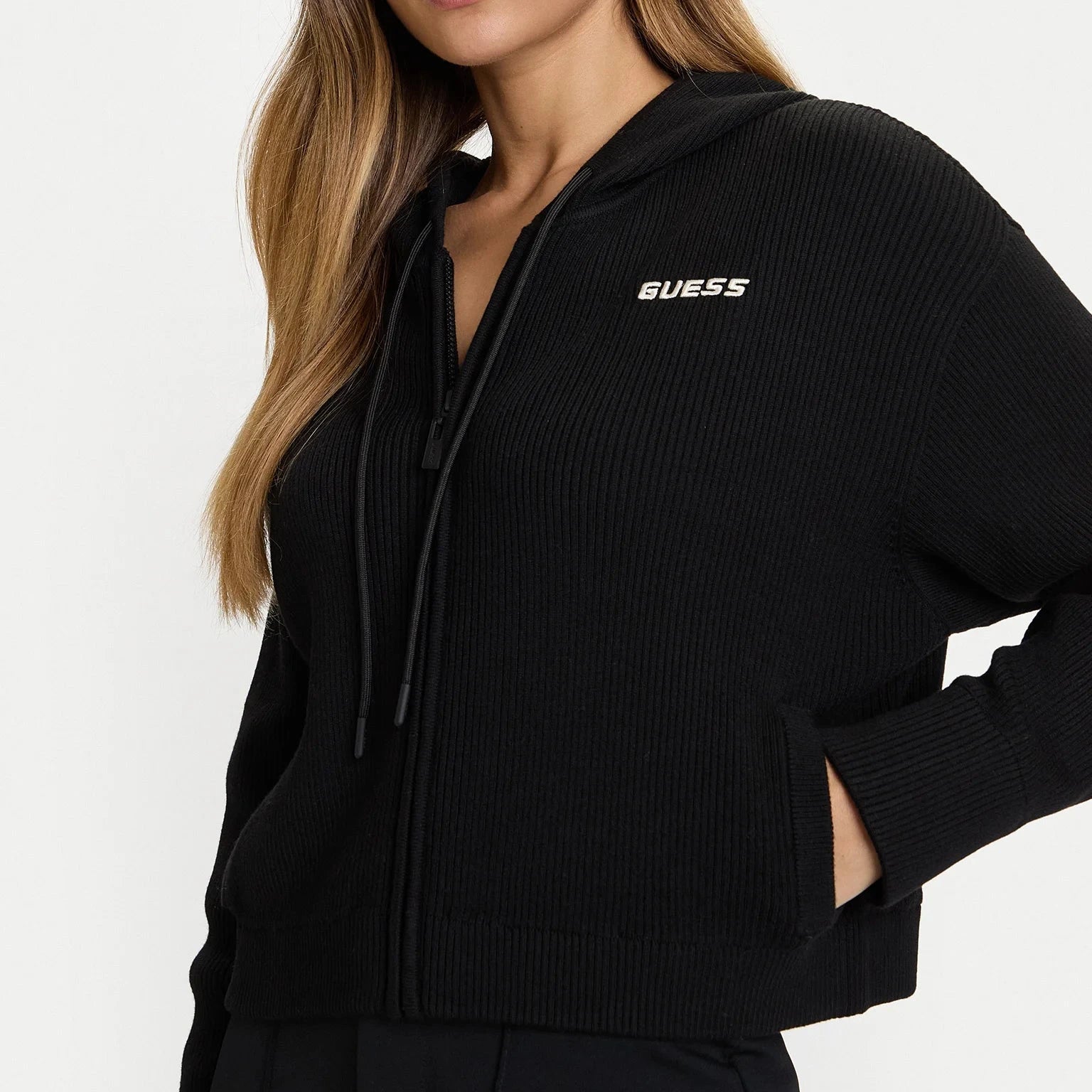 FELPA GUESS FLAMINIA RIBBED ZIP CON CAPP