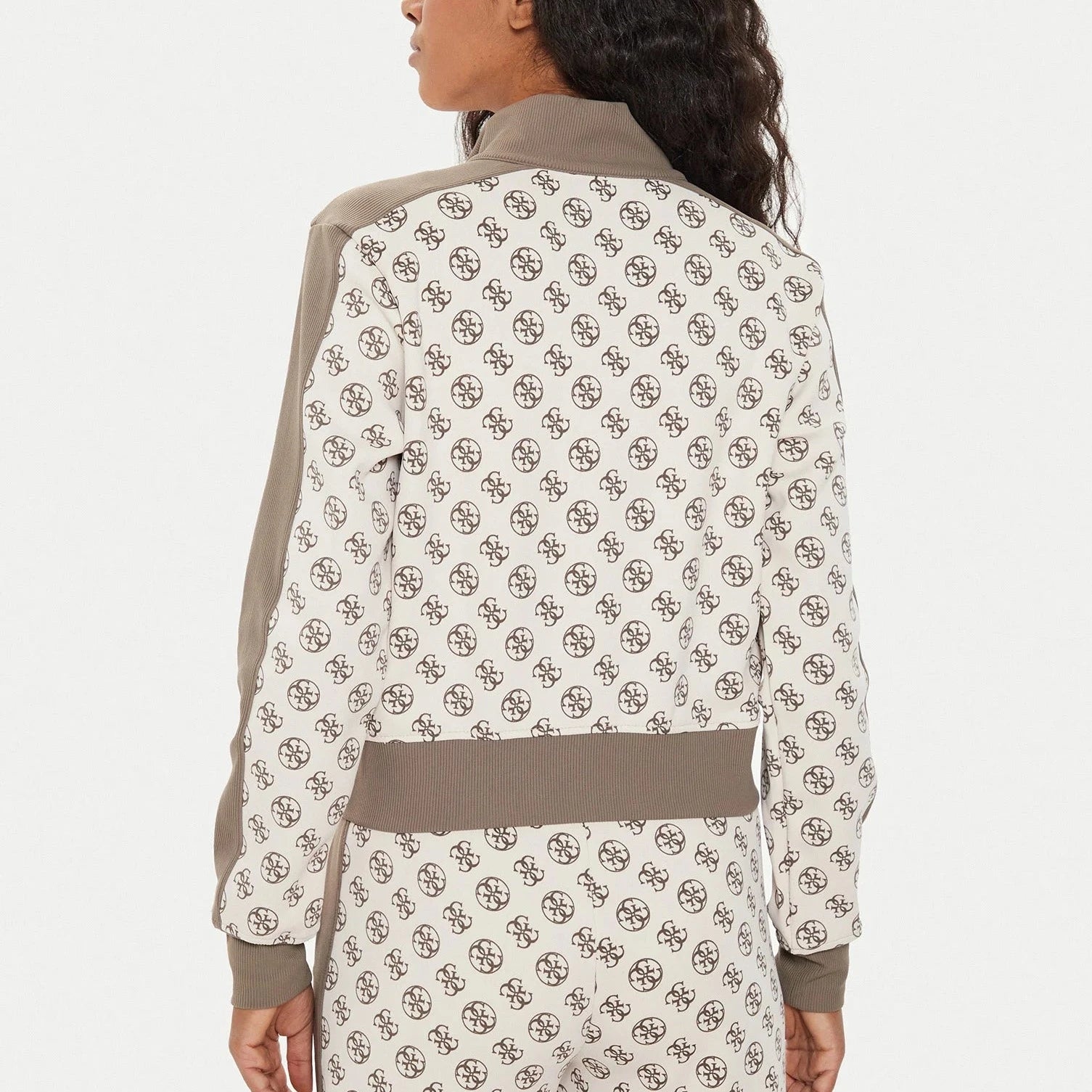 FELPA GUESS ELEA CON COLLO ALZATO