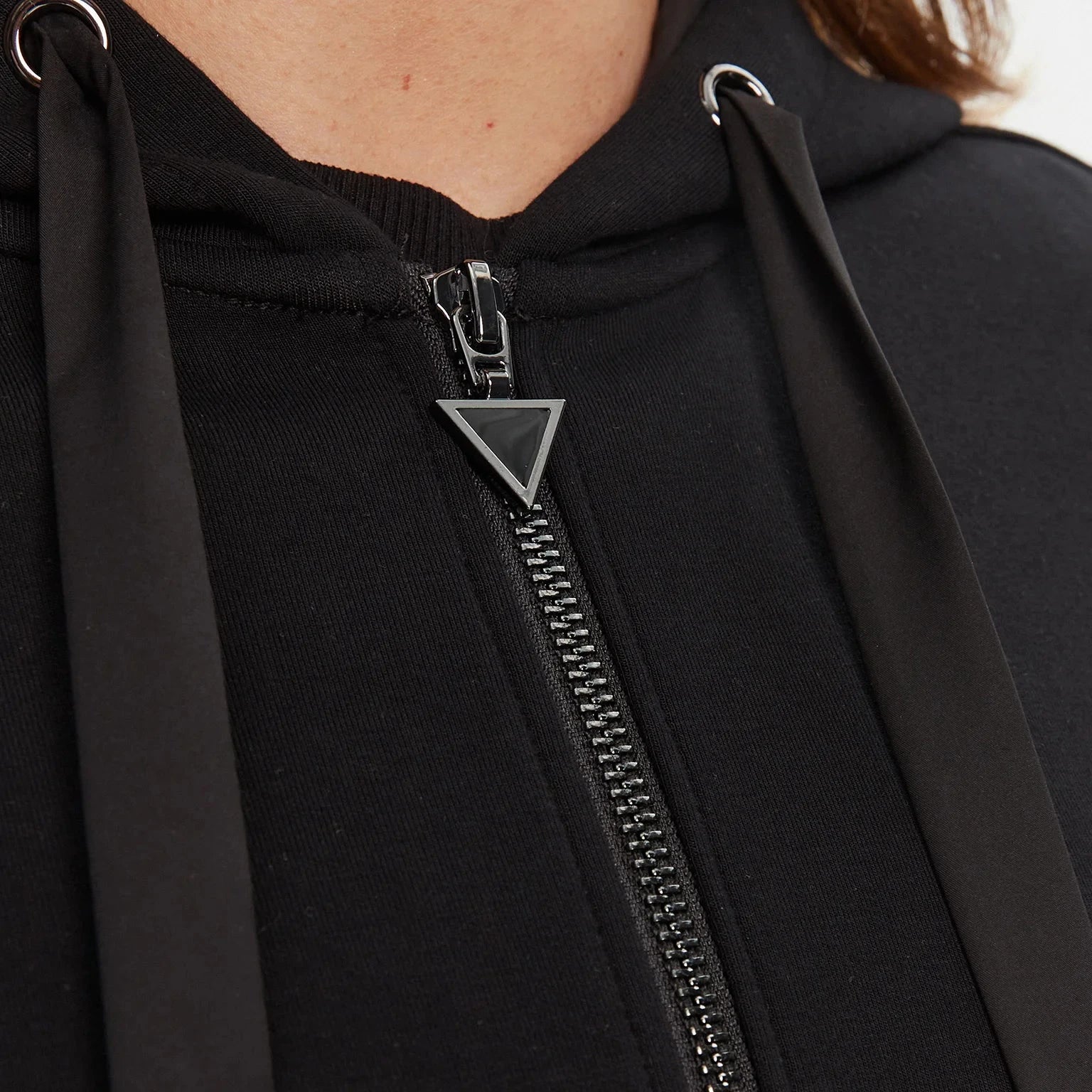FELPA GUESS NEW HOODED SCUBA