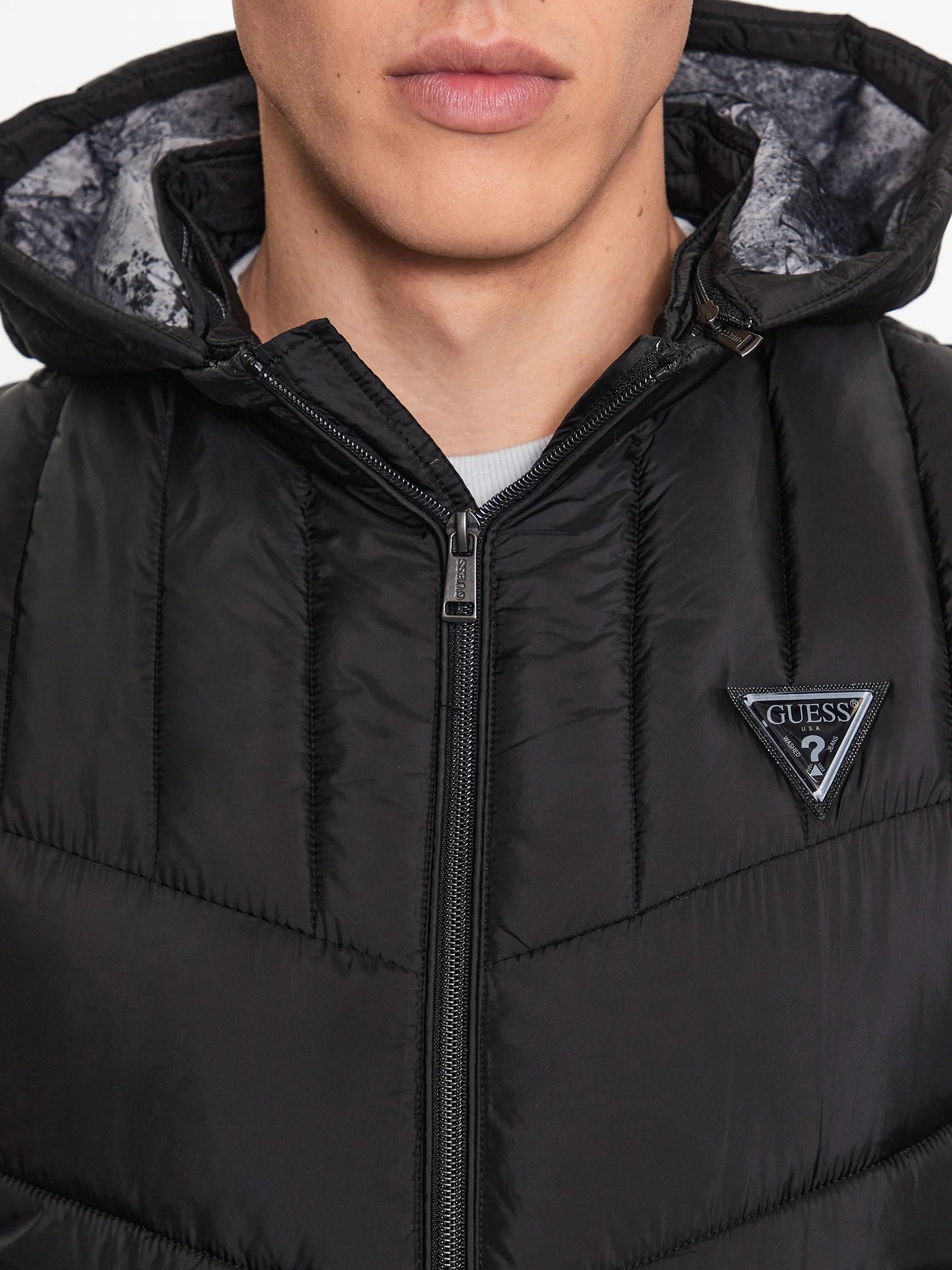 PIUMINO GUESS SMANICATO PUFFA