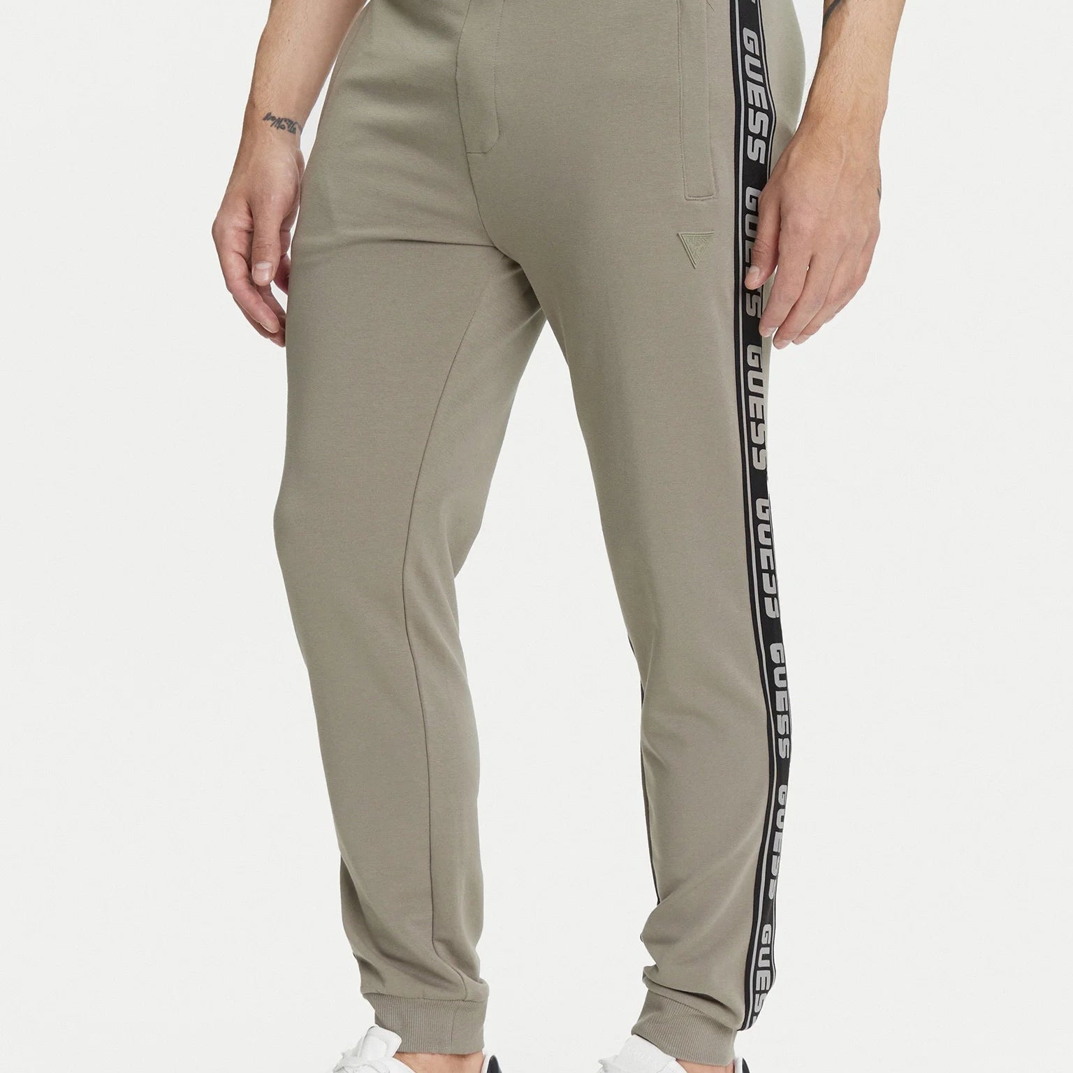 PANTALONE GUESS NEW ARLO BANDA GUESS