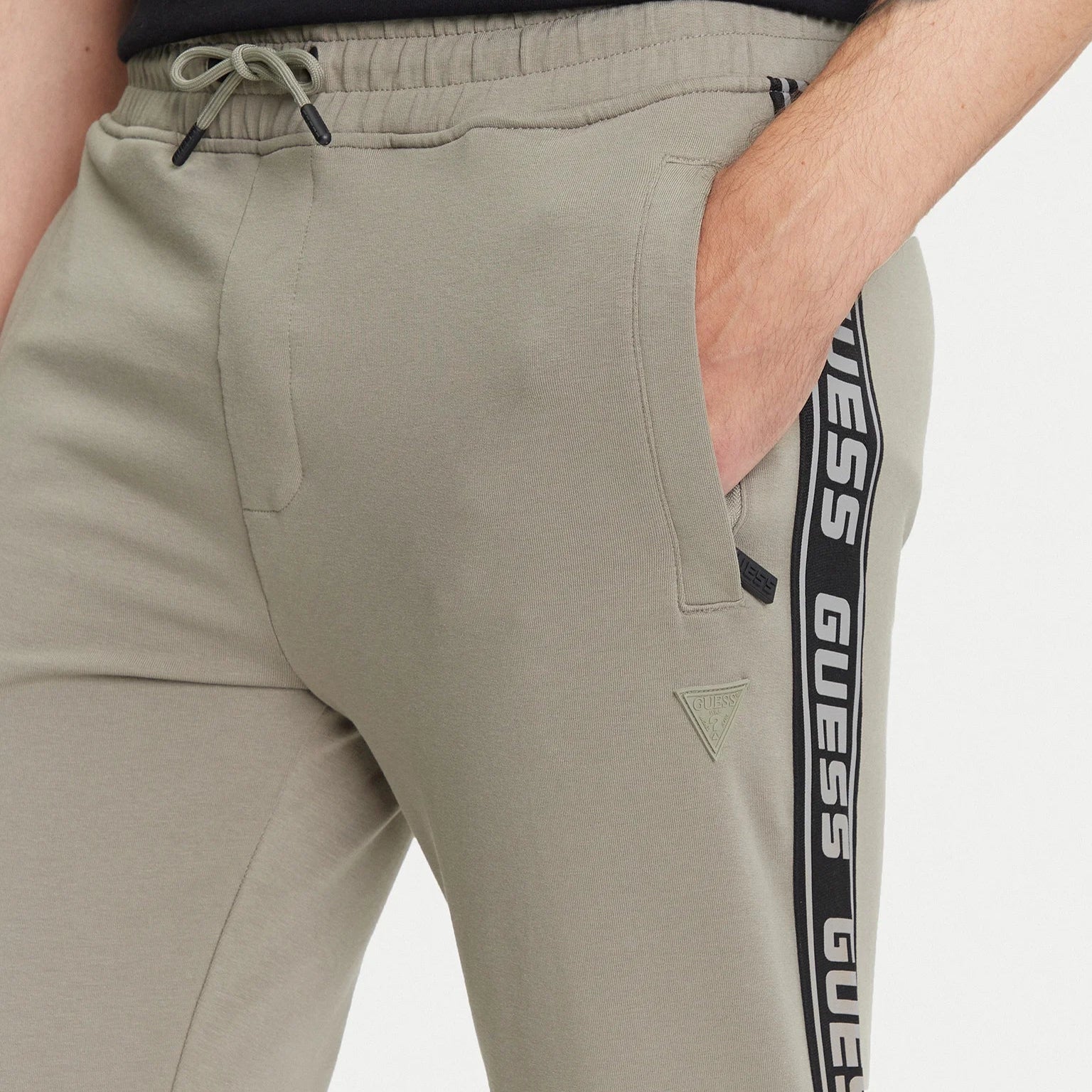 PANTALONE GUESS NEW ARLO BANDA GUESS
