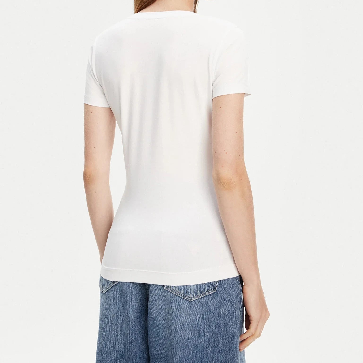 TSHIRT GUESS TRIANGLE FLOWERS SLIM FIT