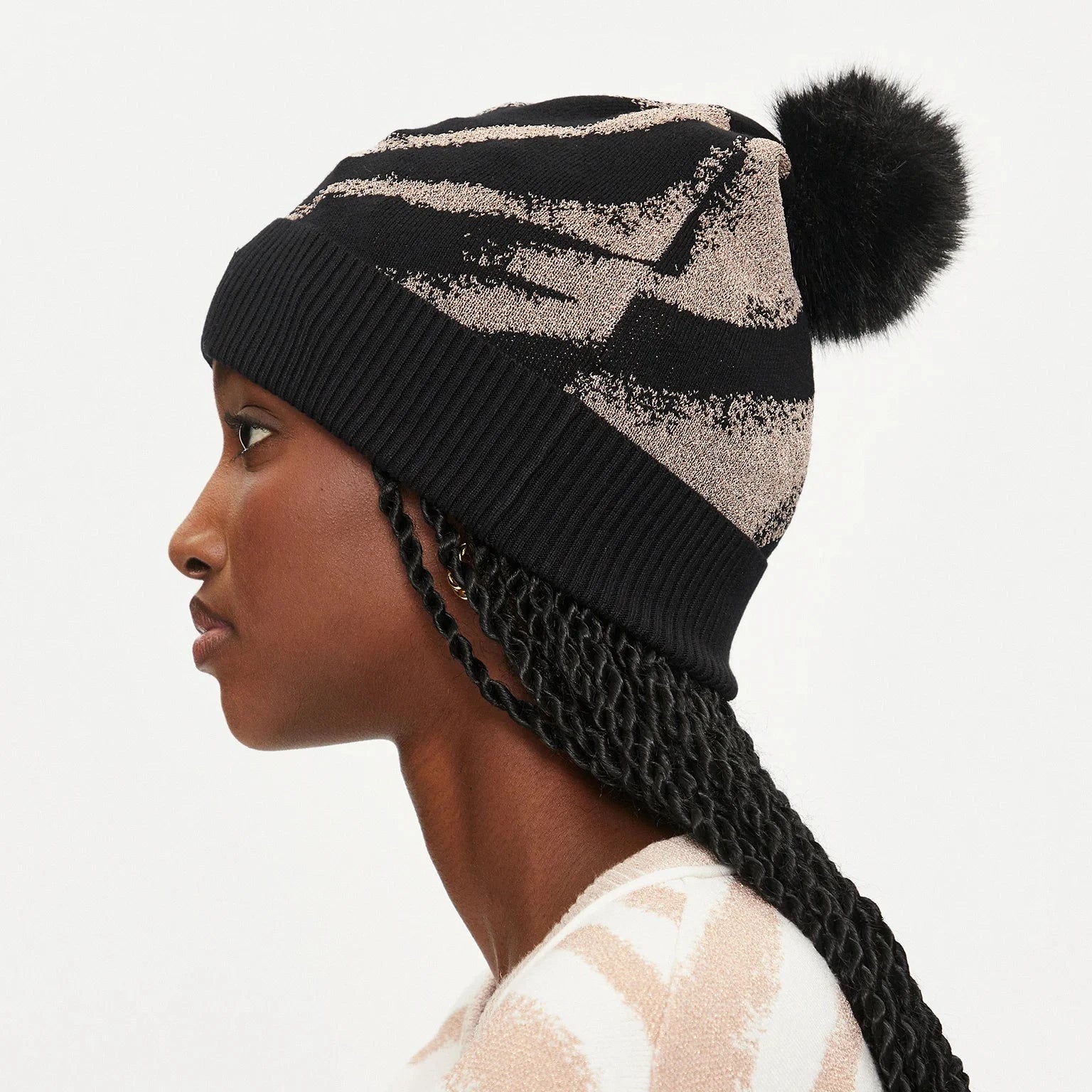 CAPPELLO LIUJO IN MAGLIA LUX