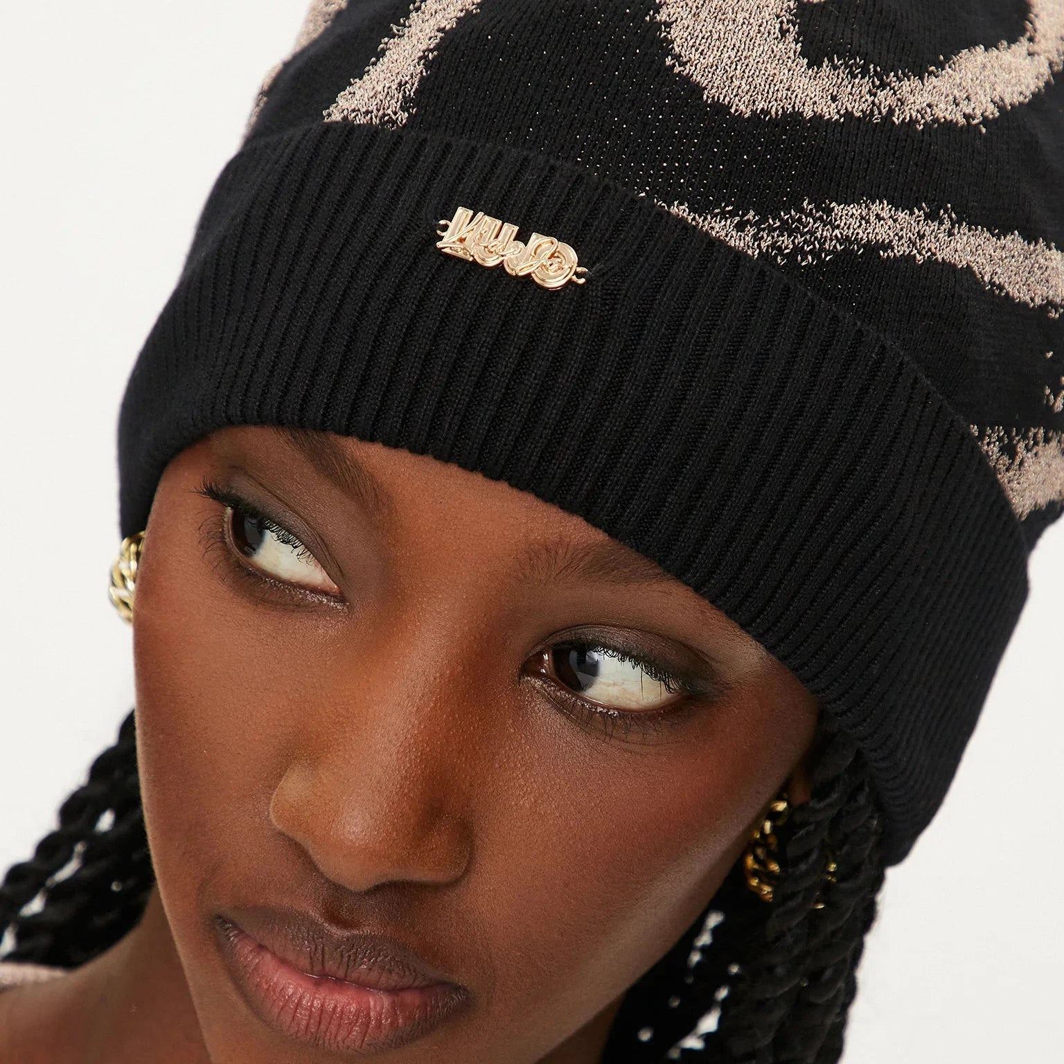 CAPPELLO LIUJO IN MAGLIA LUX