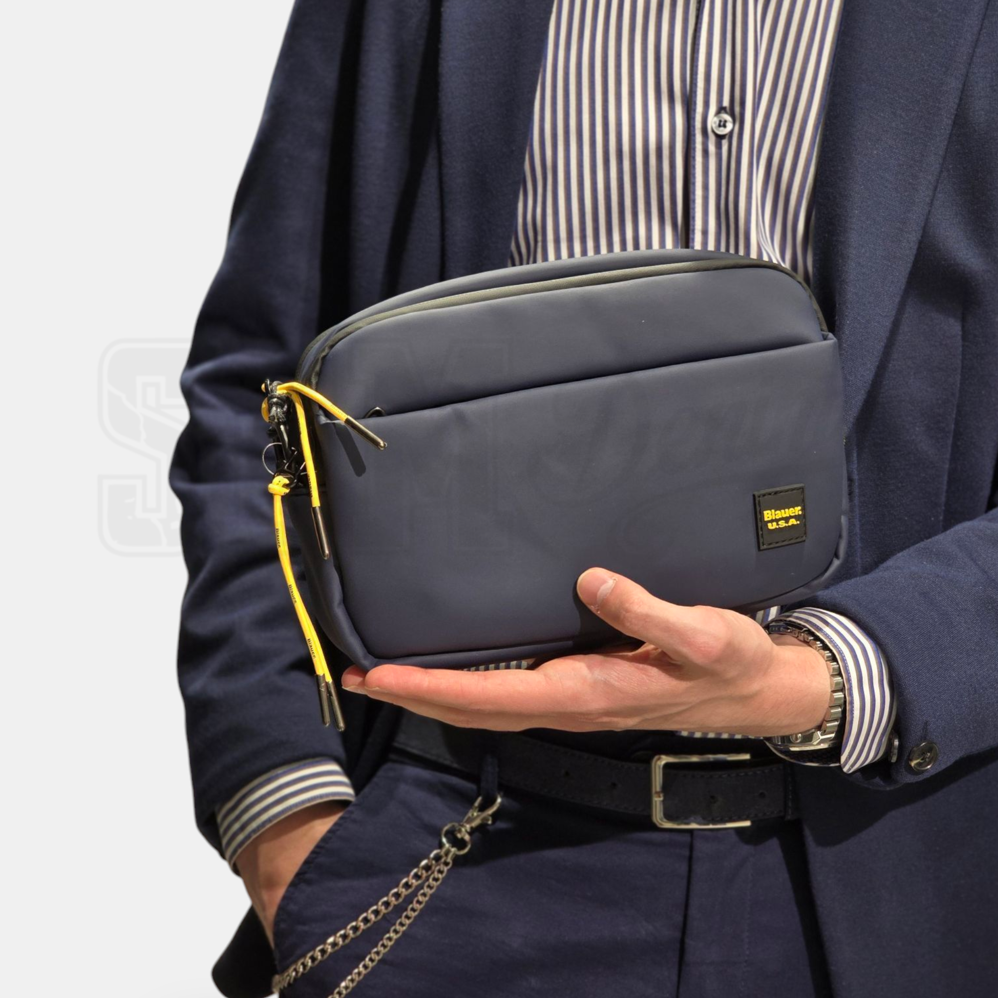 POCHETTE BLAUER THOM A MANO GOMMATO