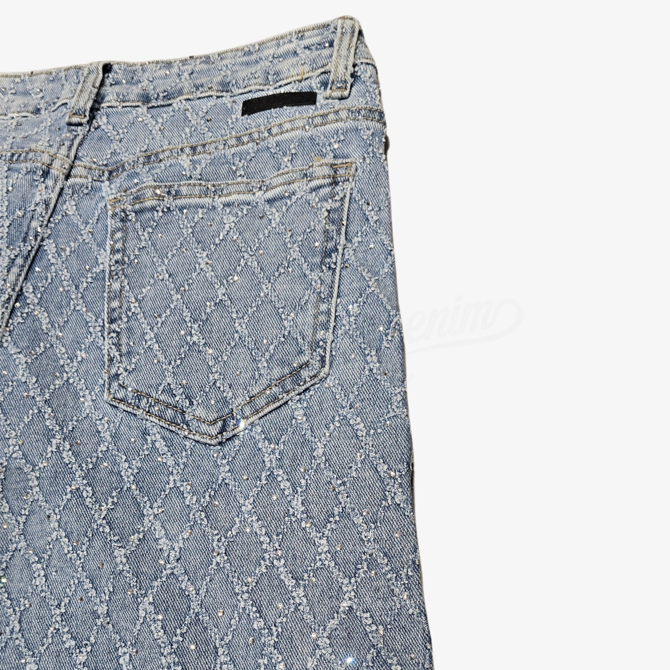 JEANS VITA ALTA STRAIGHT CON TRAMA A ROMBI STRASS