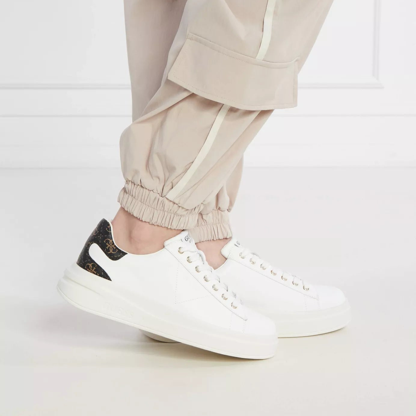 SCARPE GUESS ELBINA WHITE BROWN