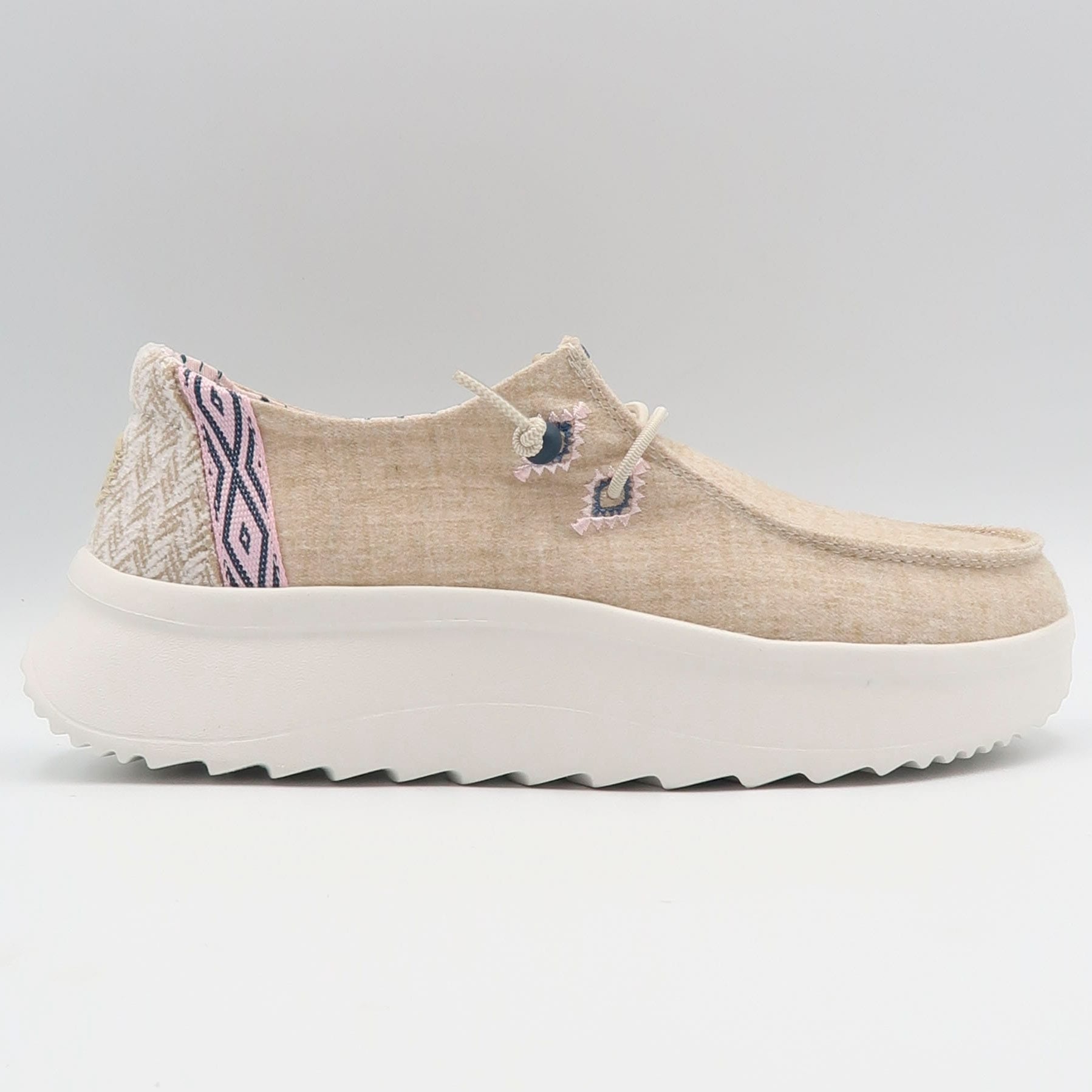 WENDY PEAK CHAMBRAY WOVEN W PLATFORM TAN