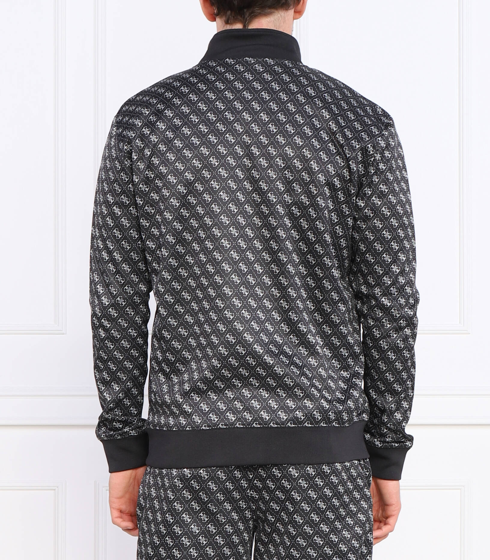 FELPA GUESS NEW KORBIN CON  ZIP