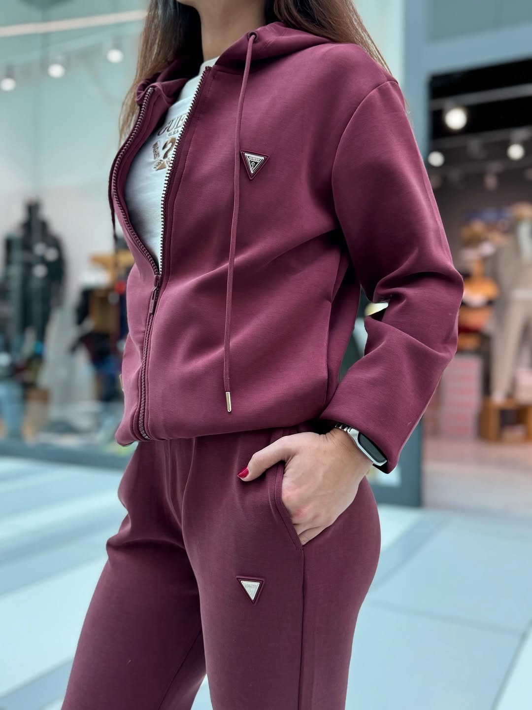 PANTALONE GUESS OLYMPE LONG CON POLSINO SUL FONDO