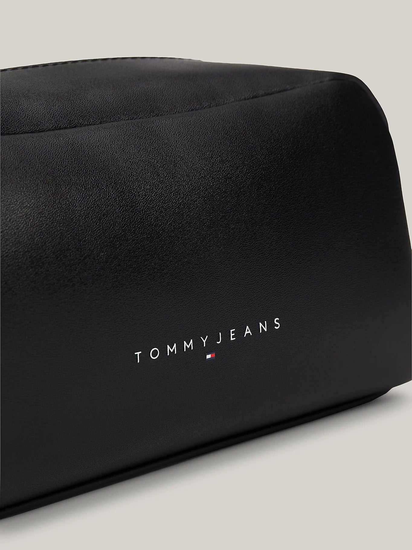 POCHETTE TOMMY HILFIGER PELLE CON MANICO