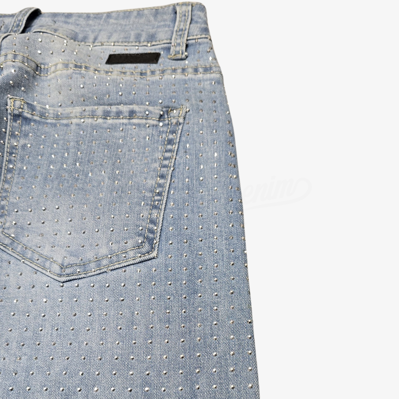 JEANS SEM BERNRDA V. ALTA WIDE LEG STUDS ALL OVER