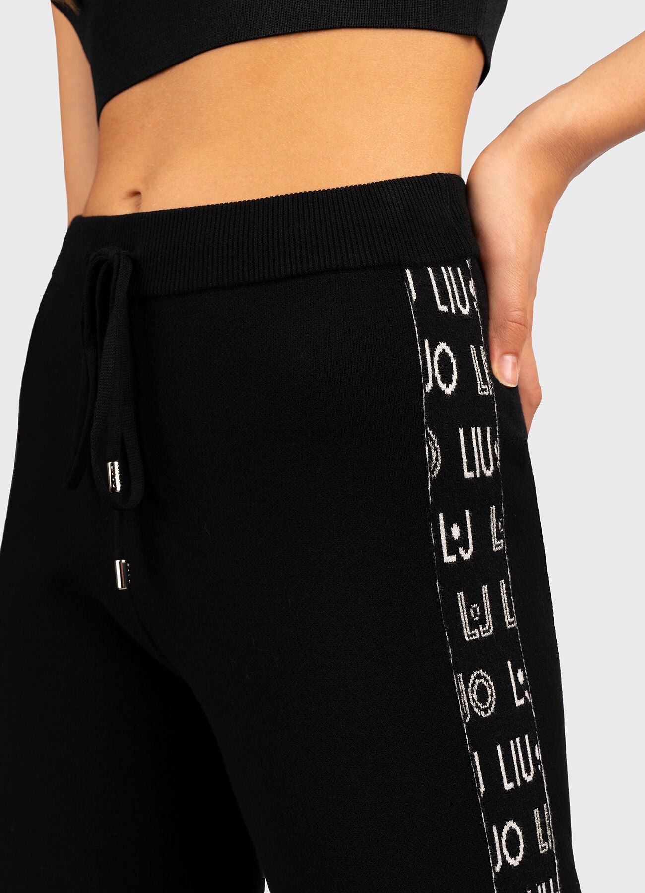 PANTALONE LIUJO IN MAGLIA A PALAZZO LOGO LATERALE