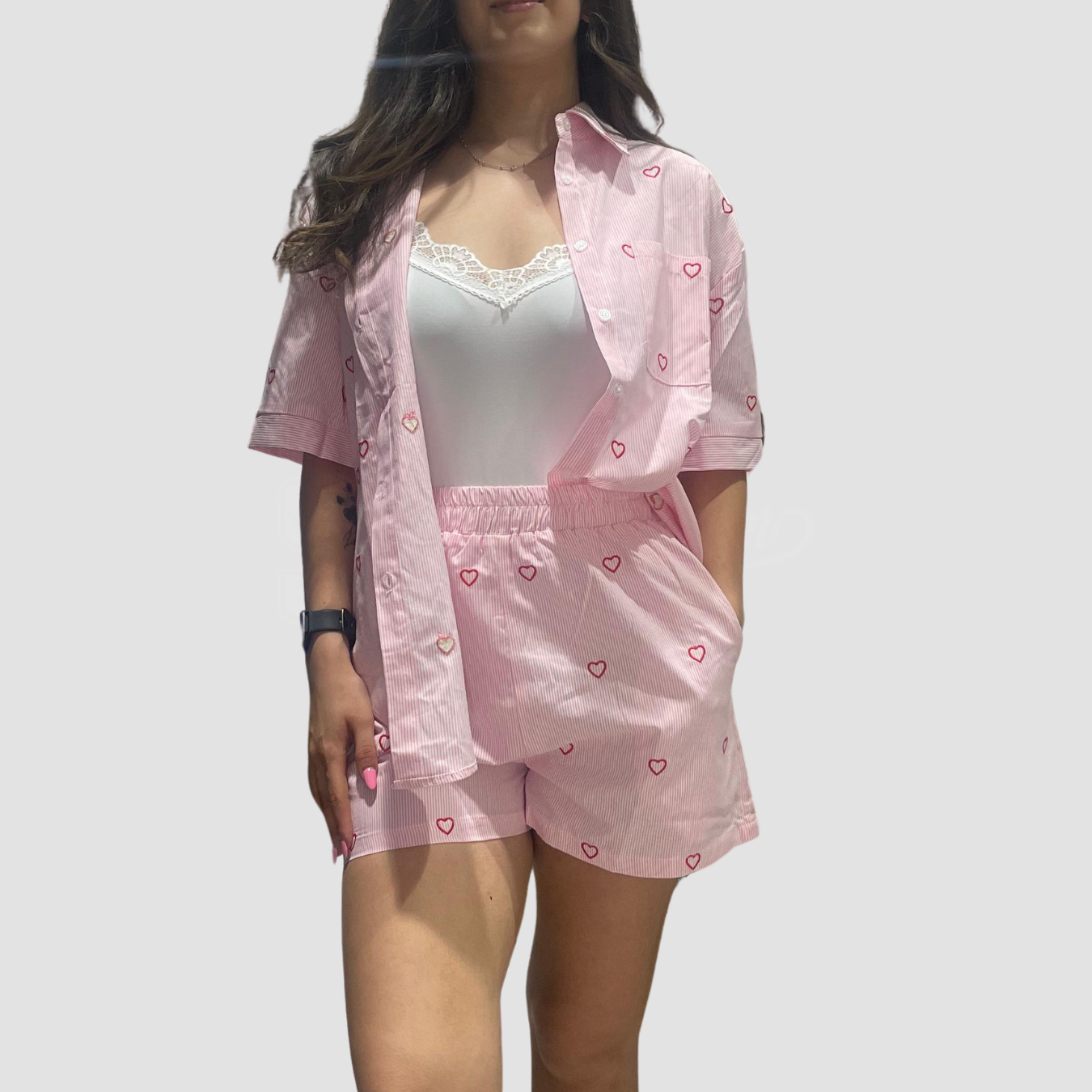 COORDINATO CAMICIA OVER GESSATO CON CUORICINI E SHORTS