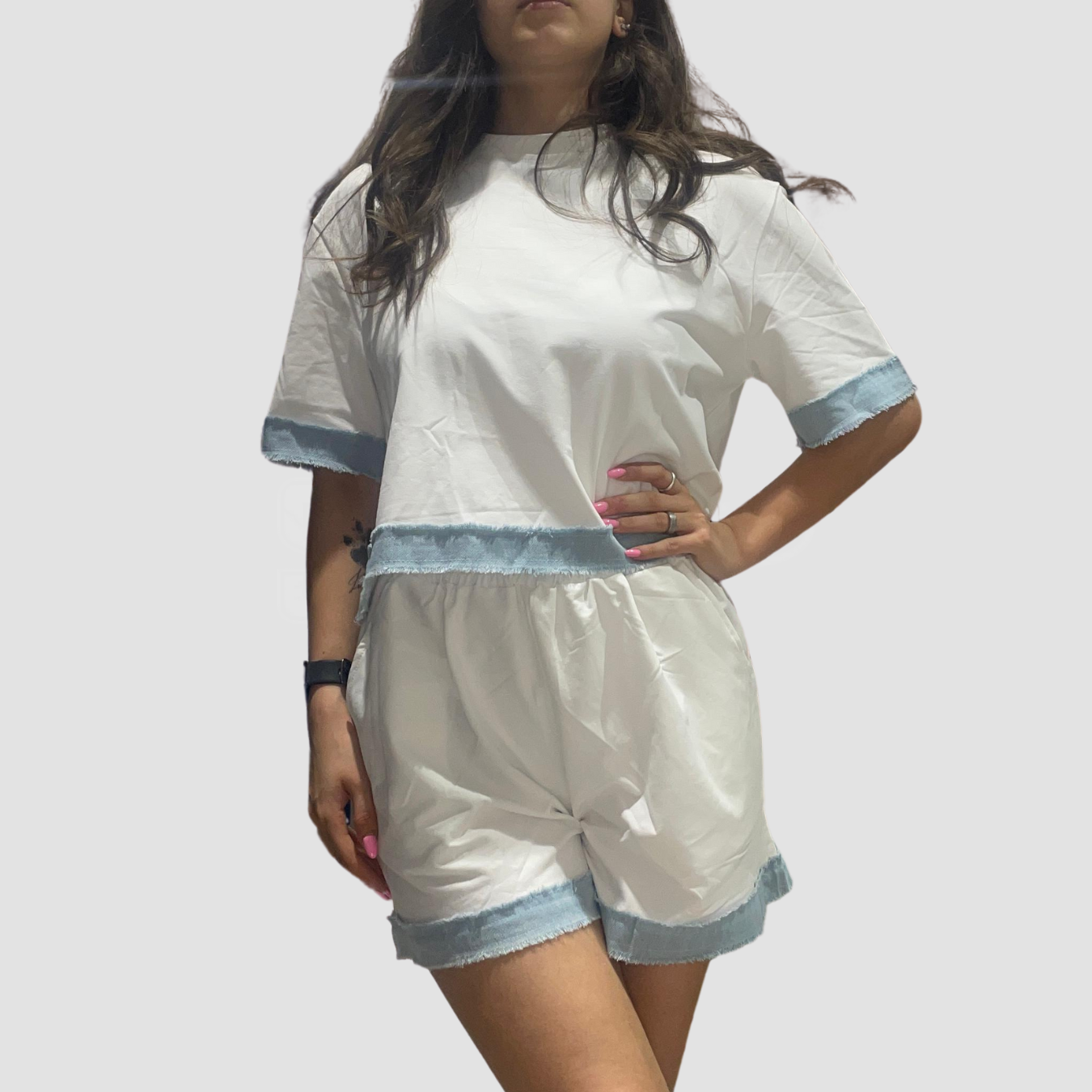 COORDINATO TSHIRT OVER E PANTALONCINO BORDI IN DENIM