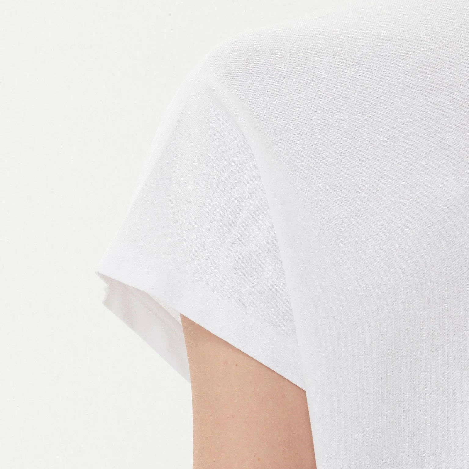 TSHIRT GUESS 4G SHADED HOTFIX REGULAR FIT