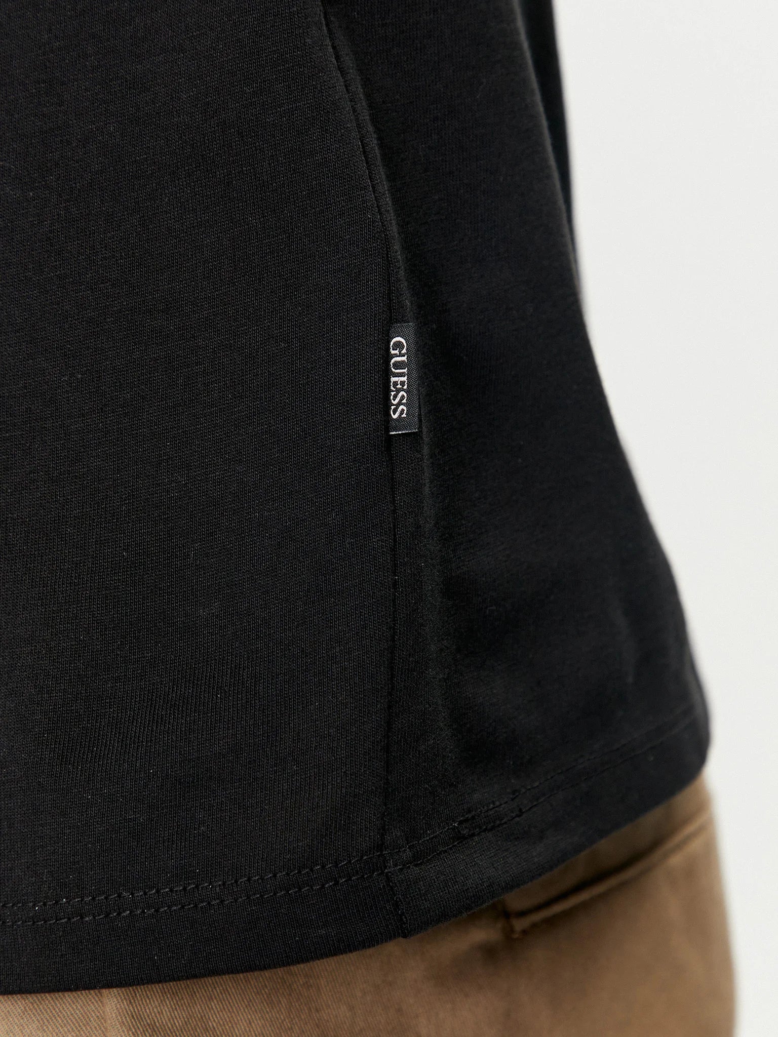 TSHIRT GUESS GJ SLIM LOGO EMBRO