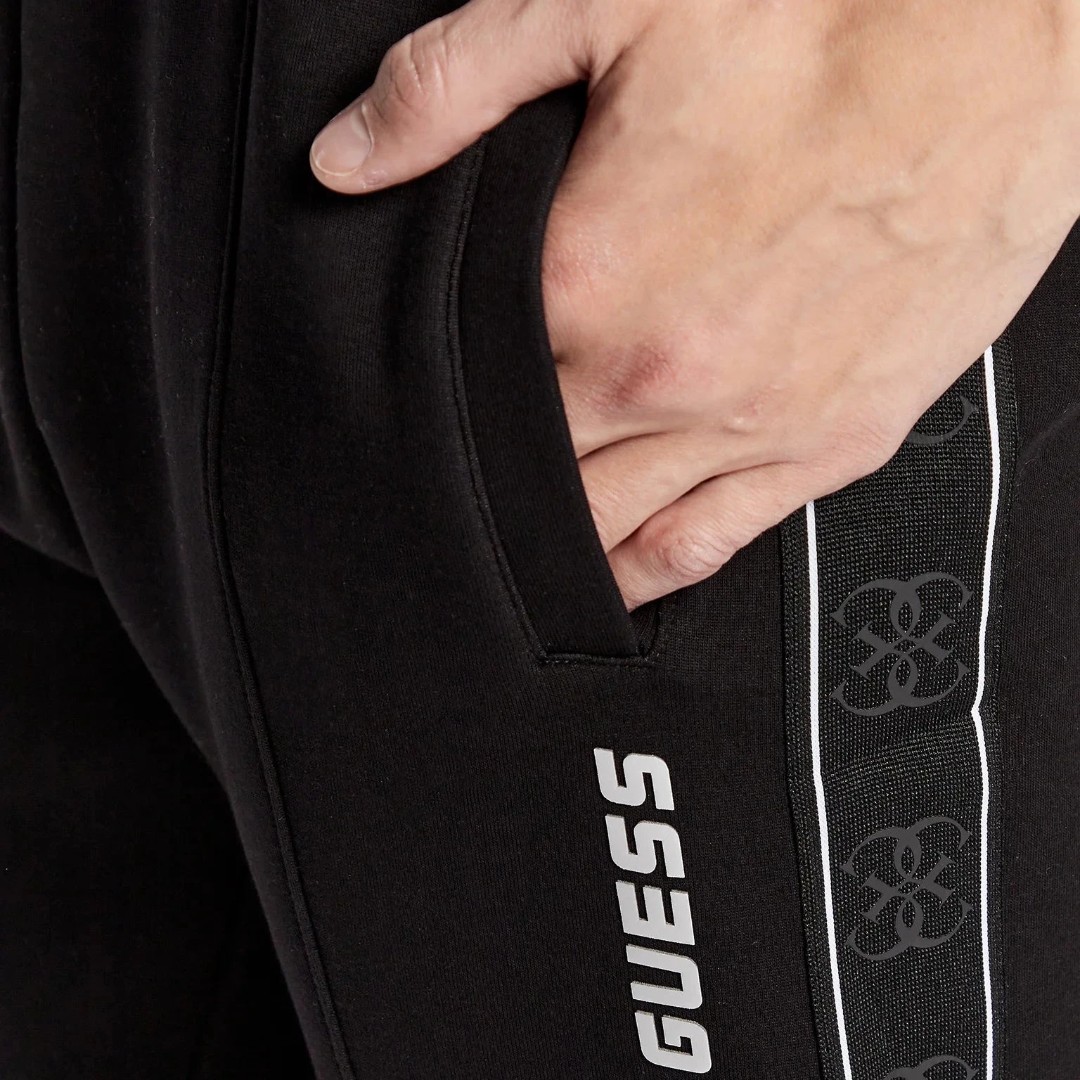 JOGGER GUESS MICKEY CUFF PANTALONE