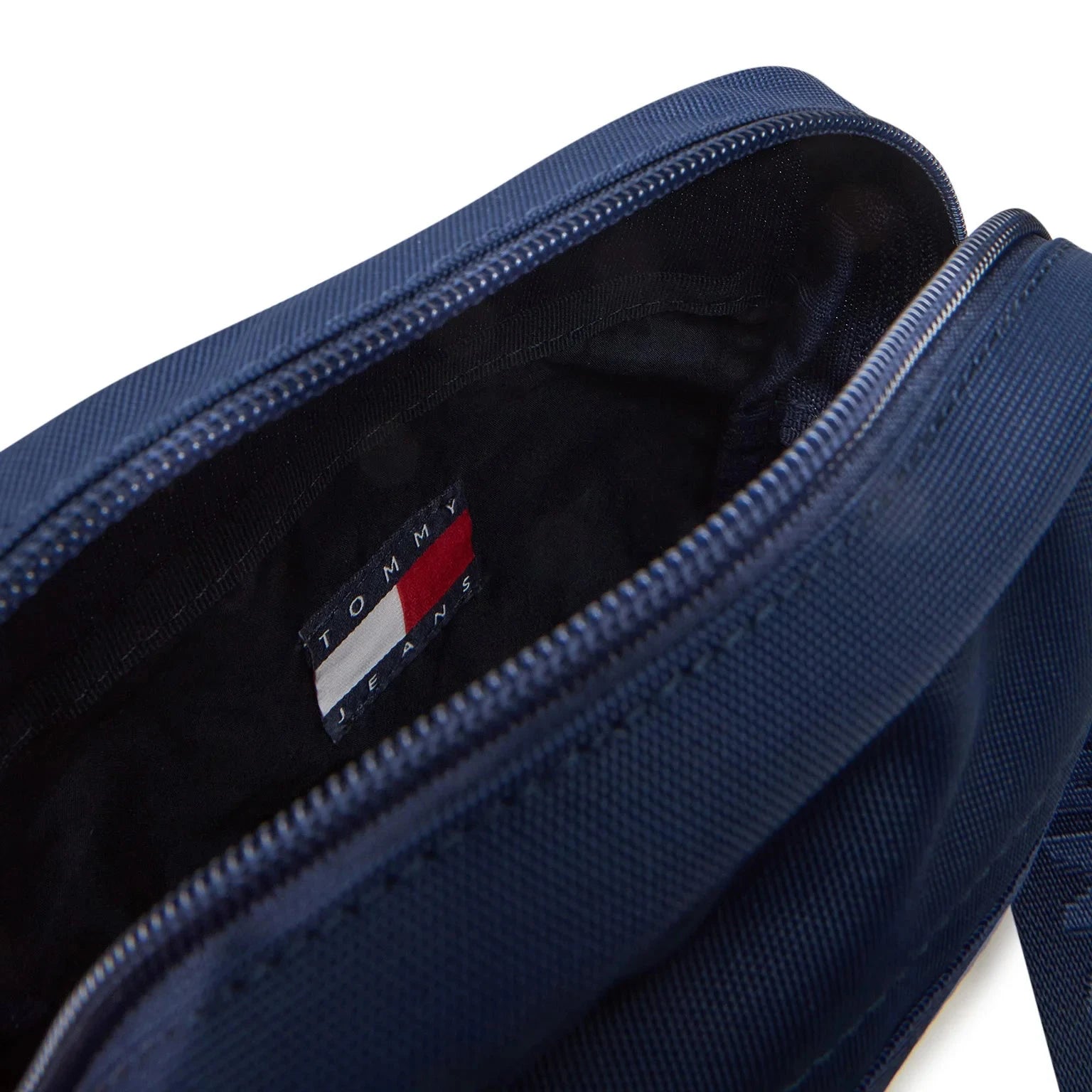 TRACOLLA TOMMY HILFIGER DAILY SQUARED REPORTER